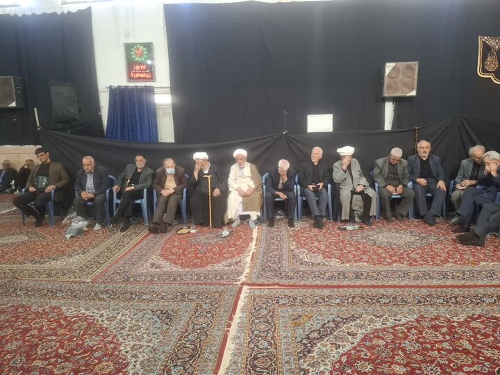 تصاویر/ آیین سوگواری ایام شهادت حضرت فاطمه(س) در حسینیه آیت الله یثربی کاشان