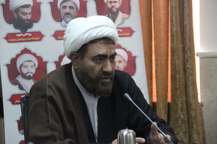 نشست مدیر و معاوینن مرکز مدیریت حوزه علمیه قزوین با حجت الاسلام والمسلمین سید منذر حکیم