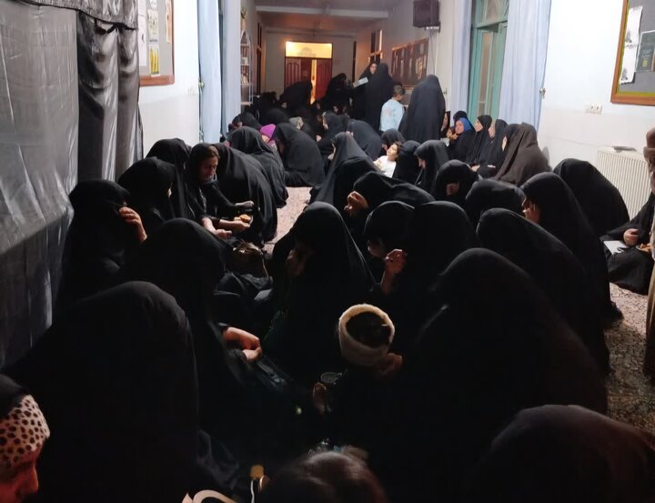 تصاویر/ مراسم‌عزاداری شهادت حضرت زهرا(س) در مدرسه علمیه فاطمه الزهرا(س) بم