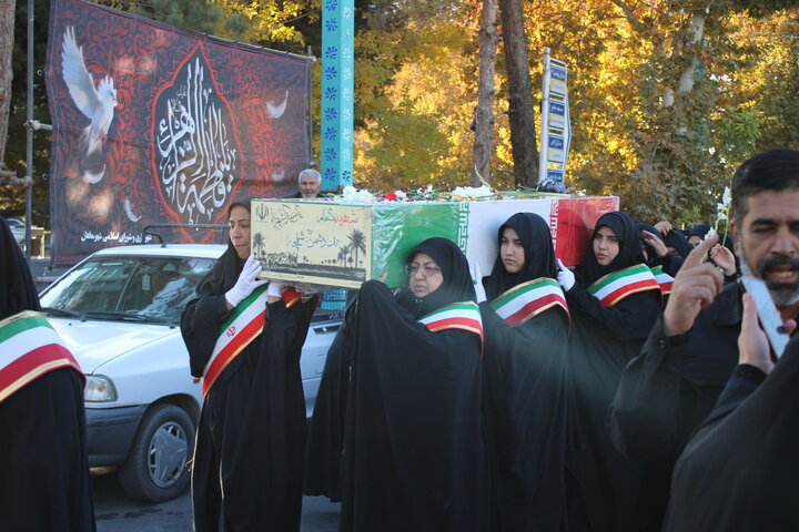 تصاویر/ استقبال از پیکر شهید گمنام در شهر ماهان