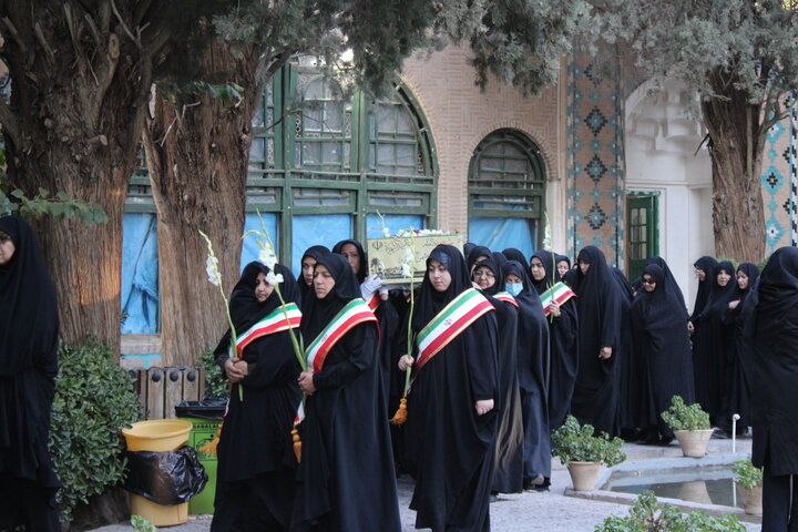 تصاویر/ استقبال از پیکر شهید گمنام در شهر ماهان