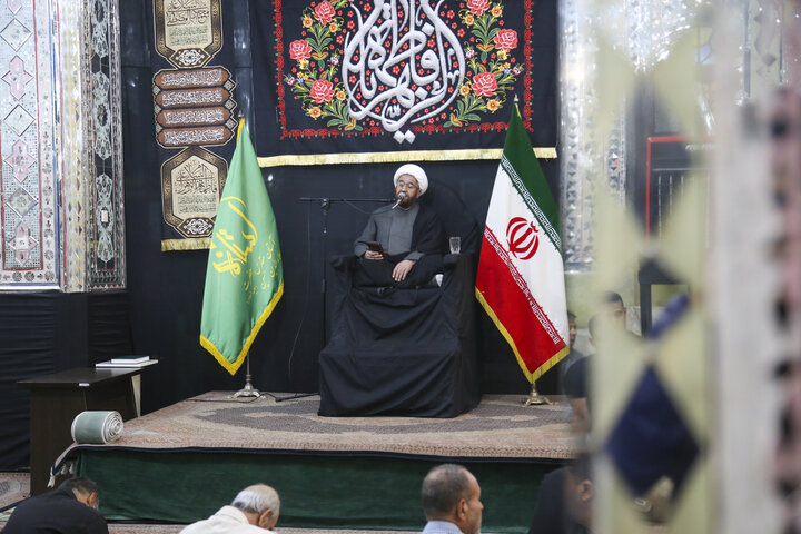 تصاویر| مراسم عزاداری شب شهادت حضرت زهرا(س) در حرم مطهر سیدعلاالدین حسین(ع)