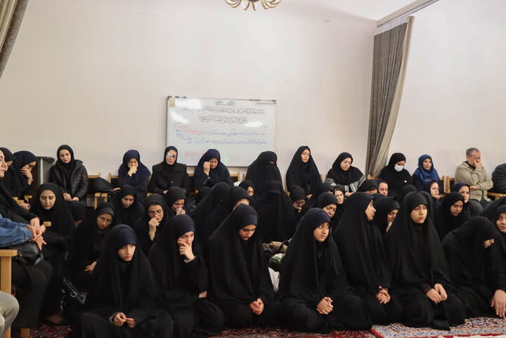 تصاویر |  تشییع پیکر مطهر شهید گمنام در شهرداری زنجان