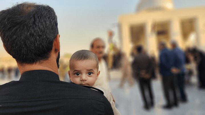 تصاویر/ پیکر شهید گمنام بر دستان مردم دوراهک
