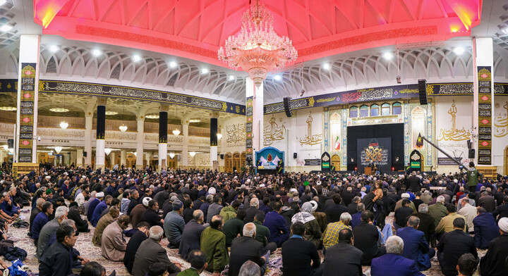 تصاویر/ آیین وداع با پیکر مطهر شهدای گمنام در حرم مطهر حضرت معصومه (س)