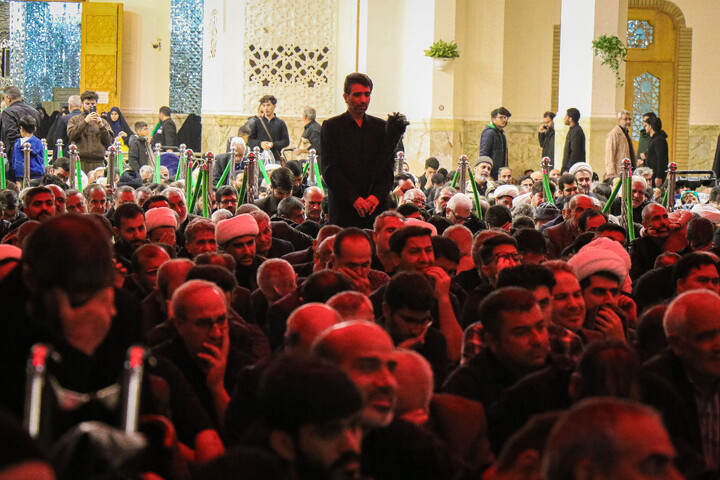 تصاویر/ آیین وداع با پیکر مطهر شهدای گمنام در حرم مطهر حضرت معصومه (س)