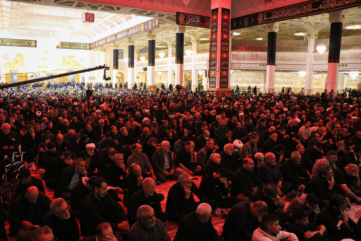 تصاویر/ آیین وداع با پیکر مطهر شهدای گمنام در حرم مطهر حضرت معصومه (س)