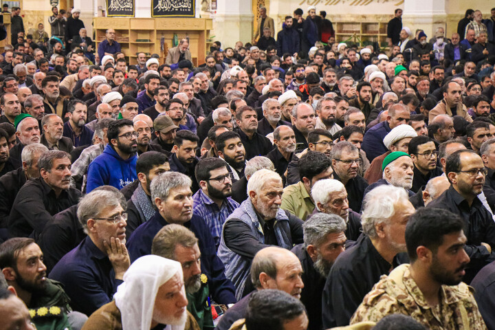 تصاویر/ آیین وداع با پیکر مطهر شهدای گمنام در حرم مطهر حضرت معصومه (س)