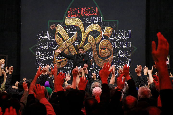 تصاویر/ آیین وداع با پیکر مطهر شهدای گمنام در حرم مطهر حضرت معصومه (س)