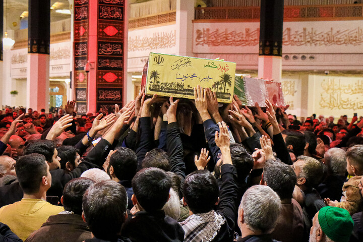 تصاویر/ آیین وداع با پیکر مطهر شهدای گمنام در حرم مطهر حضرت معصومه (س)