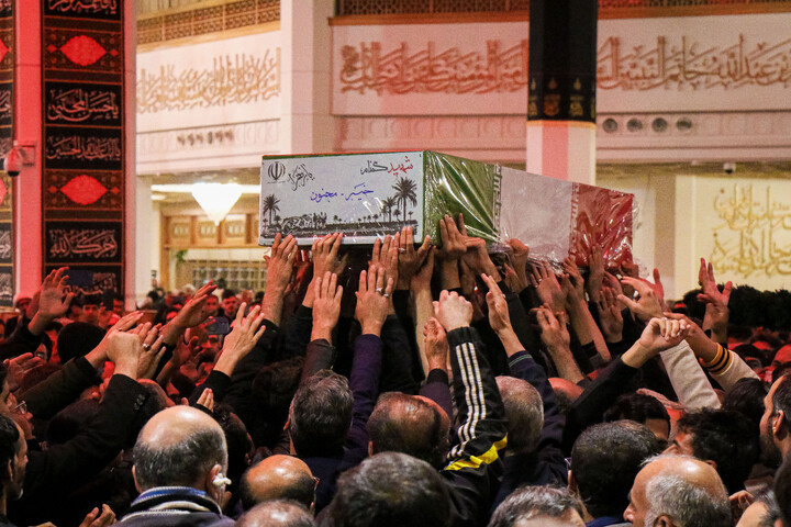 تصاویر/ آیین وداع با پیکر مطهر شهدای گمنام در حرم مطهر حضرت معصومه (س)