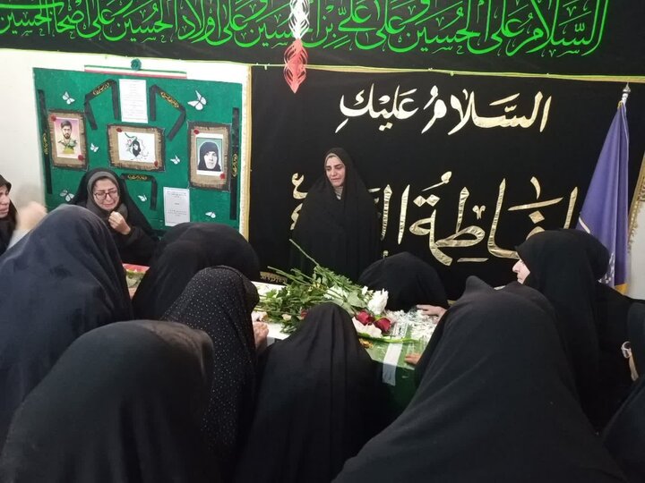 تصاویر/ میزبانی مدرسه علمیه فاطمیه بردسیر از پیکر شهید گمنام