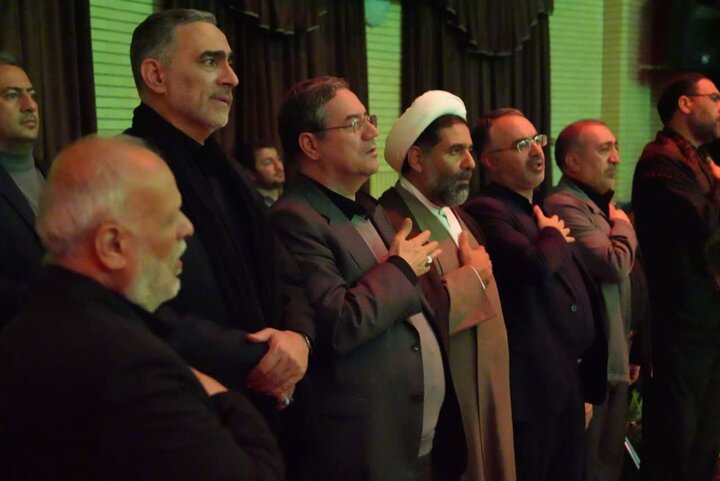 تصاویر/ حضور استاندار آذربایجان‌غربی در آیین سوگواری شهادت حضرت فاطمه زهرا (س)