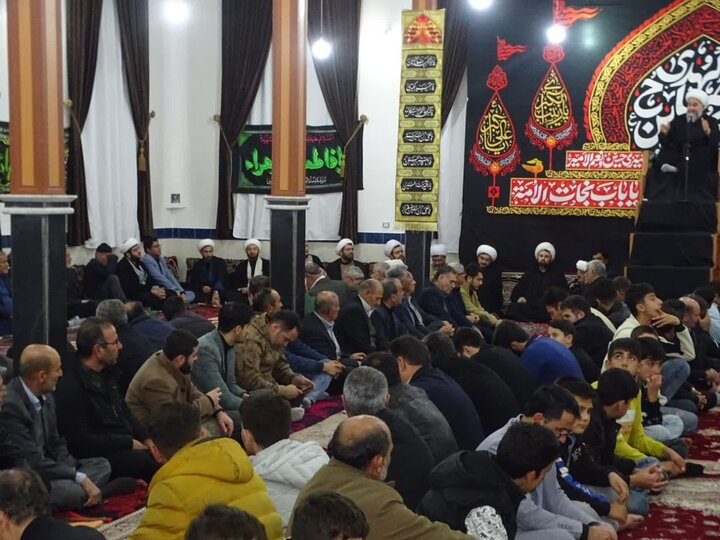 تصاویر/ مراسم شب شهادت حضرت فاطمه زهرا سلام الله علیها در چهاربرج