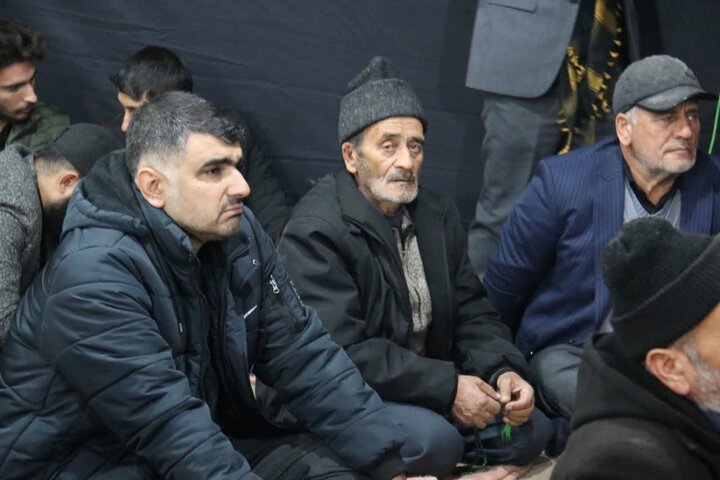 تصاویر/ مراسم سوگواری شب شهادت حضرت زهرا (س) در مزار شهدای جنگ تحمیلی اخیر ارومیه