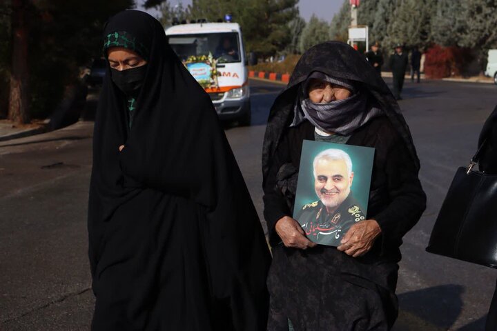 تصاویر/ تشییع شهید گمنام در شهرستان باروق