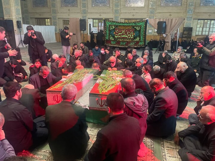 مراسم وداع با پیکر مطهر شهدای گمنام در مسجد دانشگاه تبریز