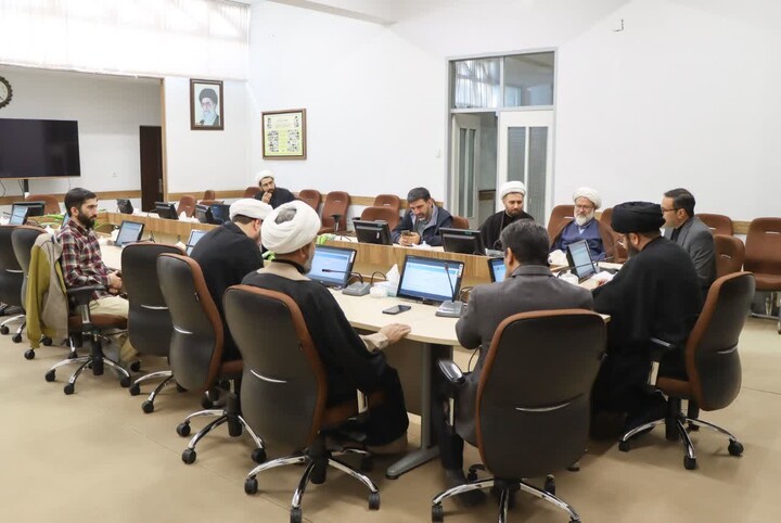 تصاویر | جلسه شورای همکاری حوزه‌های علمیه و آموزش و پرورش استان زنجان