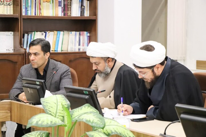 تصاویر | جلسه شورای همکاری حوزه‌های علمیه و آموزش و پرورش استان زنجان