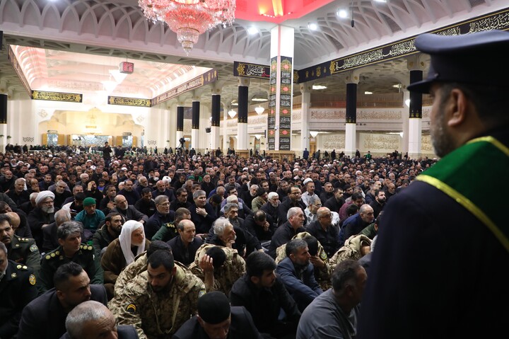 تصاویر/ وداع با پیکر مطهرهفت  شهید گمنام دوران دفاع مقدس در حرم حضرت معصومه(س)