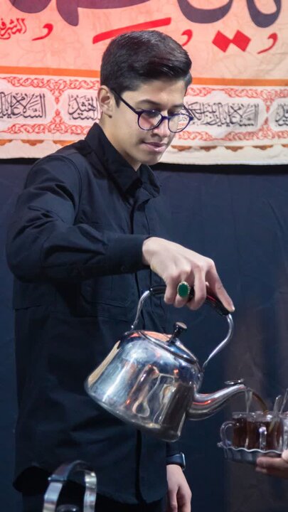 تصاویر/ فعالیت موکب هلال بن علی (ع) درشب شهادت حضرت زهرا(س)