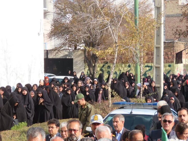 تصاویر/ مراسم استقبال و تشییع باشکوه شهید گمنام در چایپاره