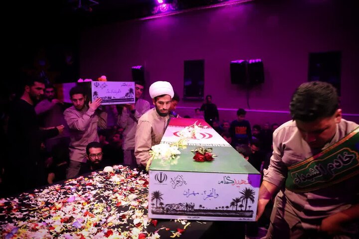 تصاویر/مراسم شبی با شهدای گمنام در اراک