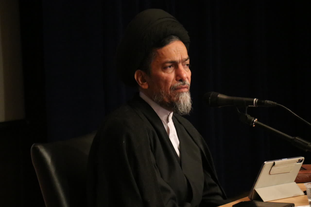 نگاه تمدنی به فاطمیه کلید احیای هویت اسلامی است