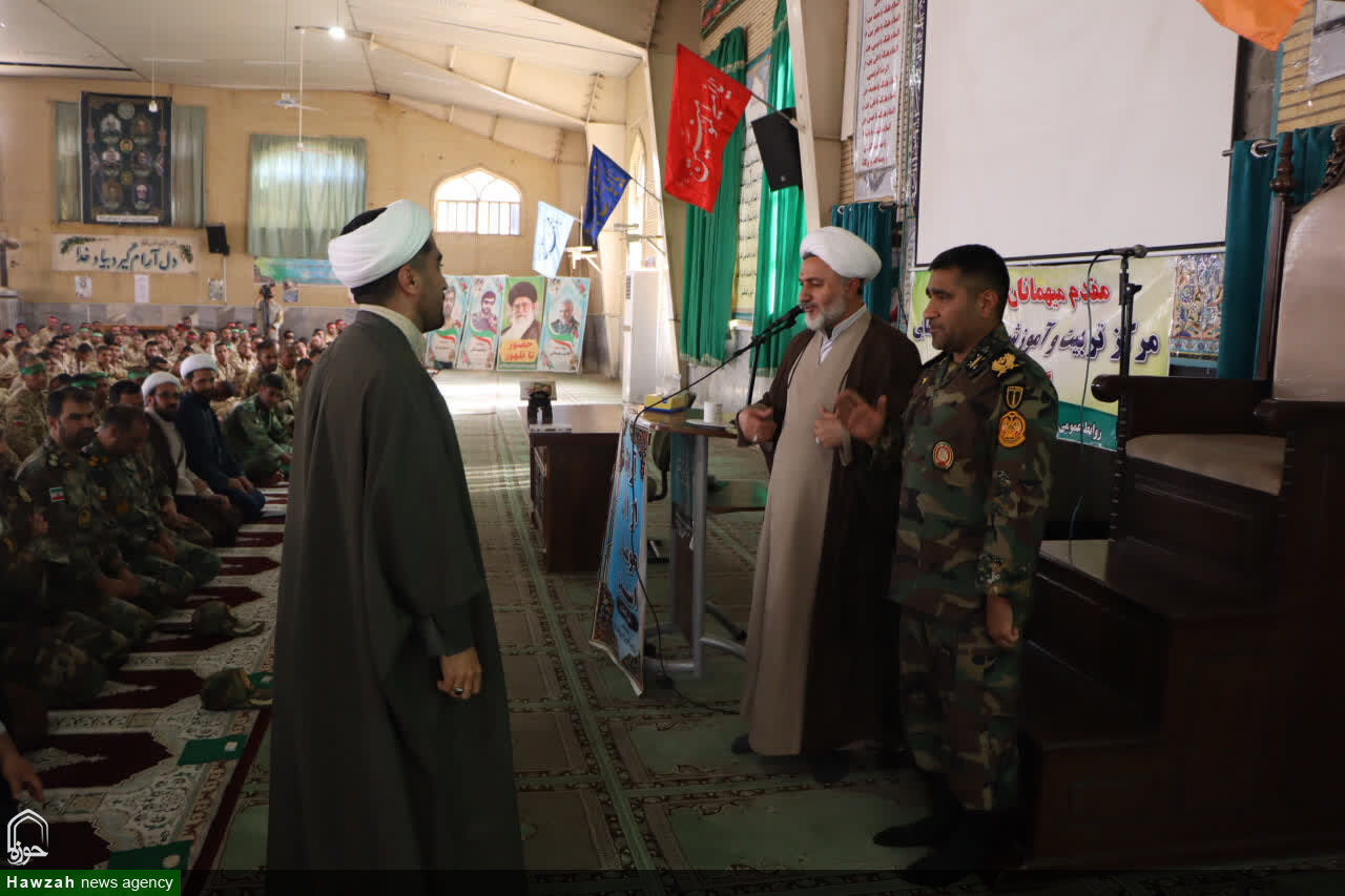 فعالیت جهادی عقیدتیسیاسی مرکز آموزش ۰۲ مصداق کامل جهاد تبیین است