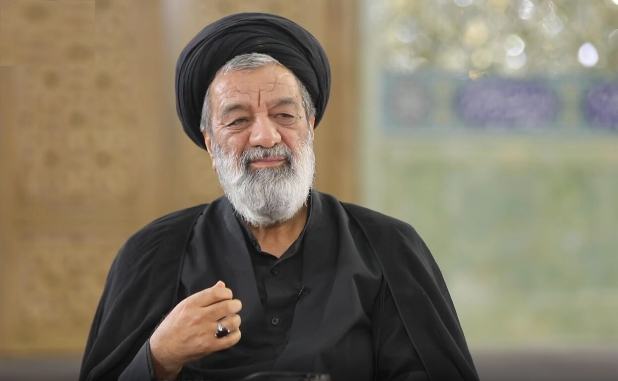 ریشه بسیاری از اضطراب‌ و ترس‌های جامعه، غفلت از یاد خداوند است