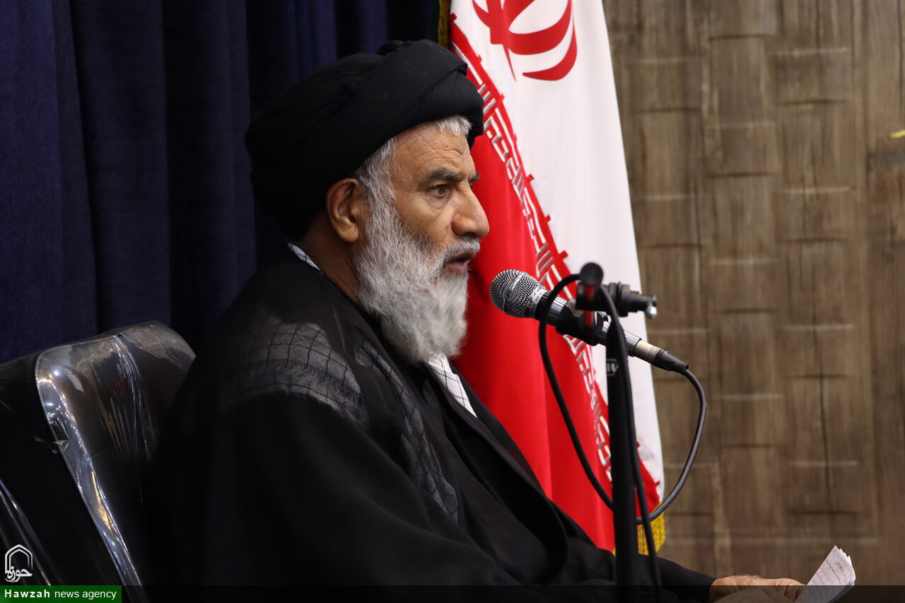 شرط عبور از بن بست های زندگی، تکیه بر خداوند متعال است