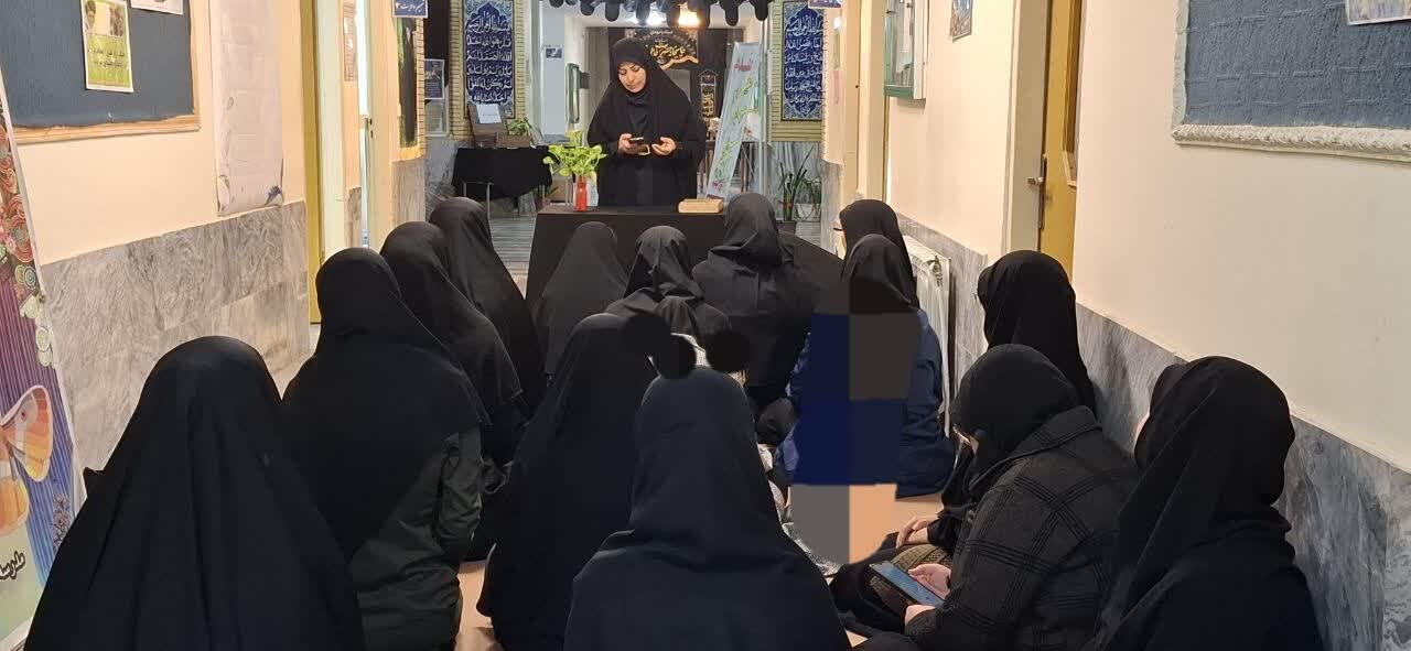 نسل پیامبر(ص) از طریق حضرت زهرا(س) جاری شد