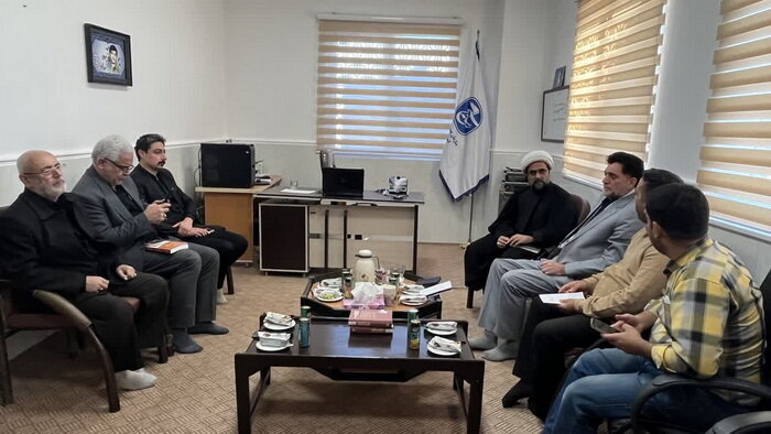 هم‌افزایی بسیج رسانه و ارشاد قم / سوقندی: بسیج گره‌گشای مشکلات کشور است