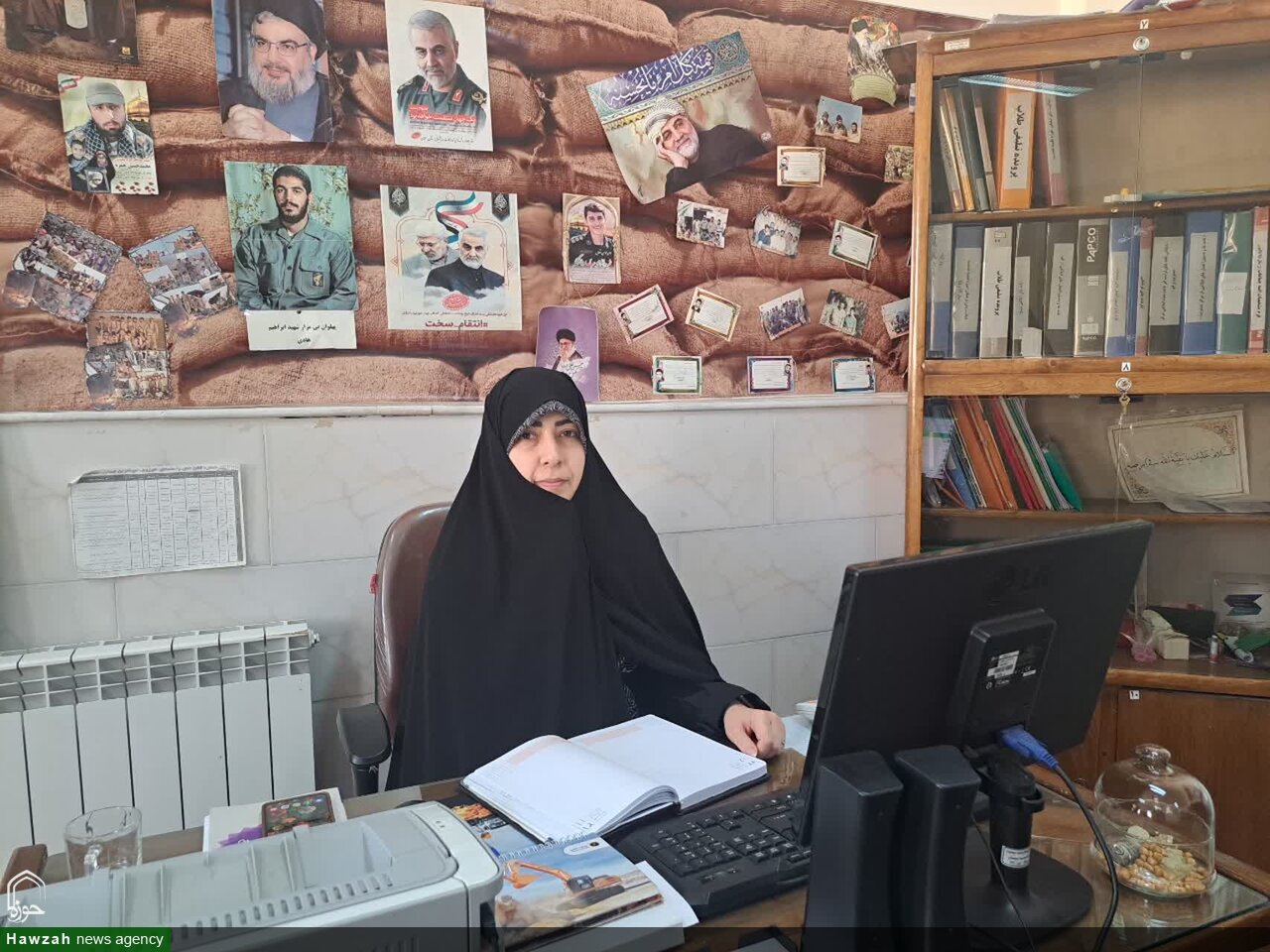 حضرت زهرا (س) در عین حفظ عفاف، در مسائل سیاسی، فرهنگی و اجتماعی نقش بسیار مؤثری داشتند