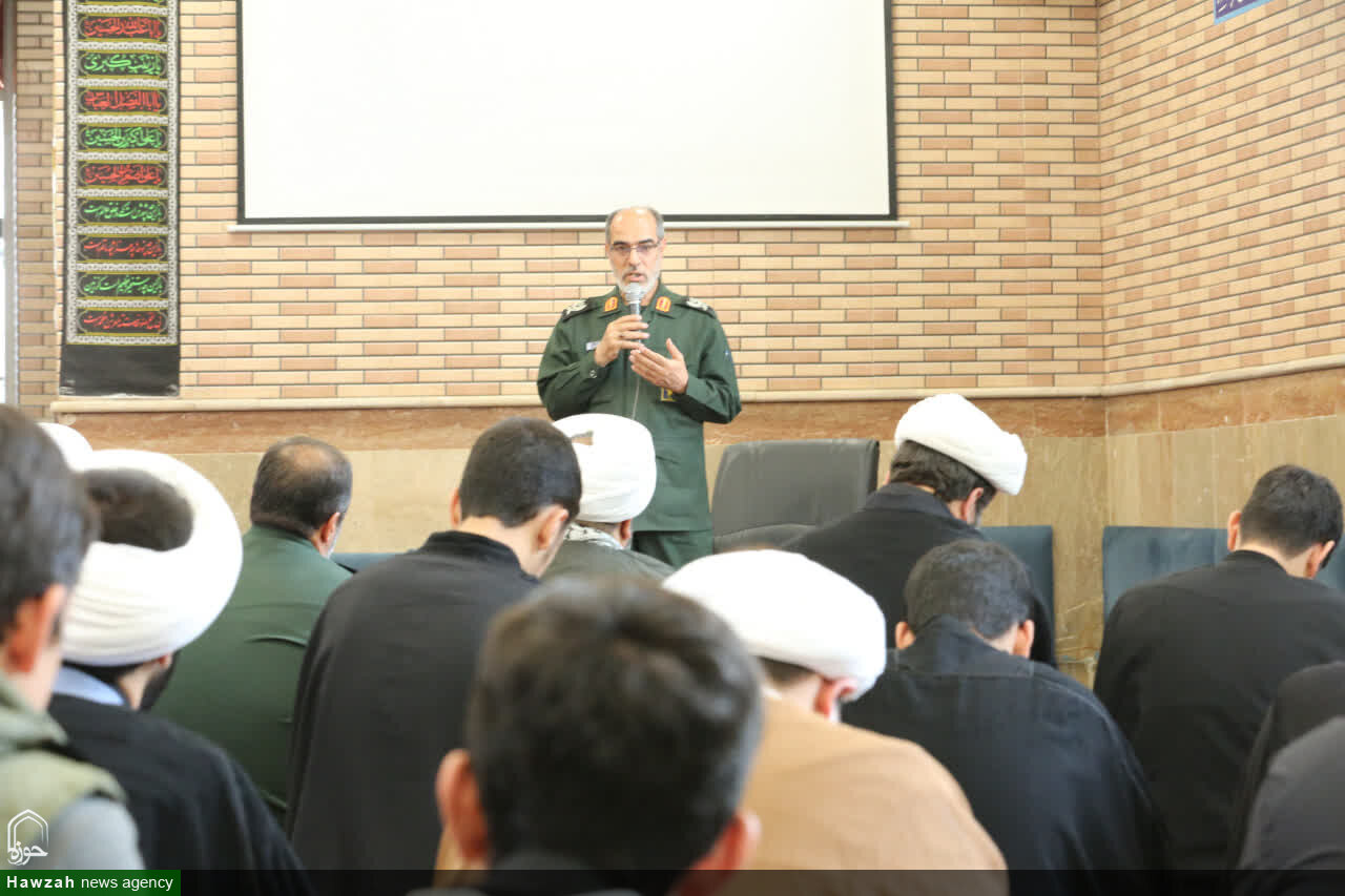 دشمن از اتحاد جوانان مؤمن و انقلابی بیش از هر زمان دیگر هراس دارد