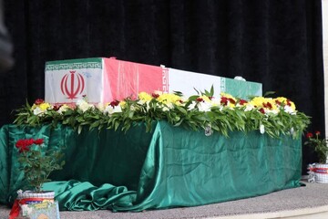 تصاویر/ بدرقه با شکوه شهید گمنام در یکی از مدارس پسرانه خرم آباد