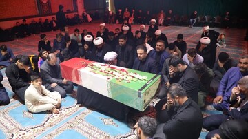 تصاویر/ مراسم روضه ایام فاطمیه در مدرسه علمیه الغدیر اهواز