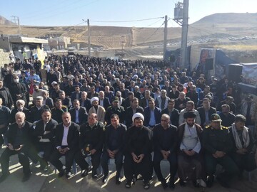 تصاویر/ تشییع پیکر شهید گمنام در روستای تخم بلوط شهرستان هلیلان