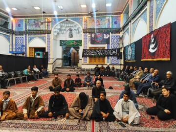 تصاویر/ مراسم عزاداری شهادت حضرت زهرا (س) در مسجد و بیت آیت‌الله مصطفوی(ره) کاشان