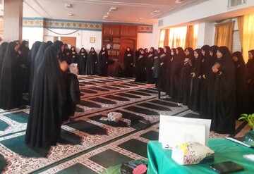 فیلم| مراسم عزاداری شهادت حضرت فاطمه‌(س)در مدرسه علمیه فاطمه‌الزهرا ساوه