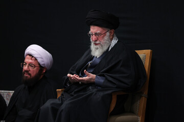 تصاویر/ مراسم عزاداری شام شهادت حضرت فاطمةالزهرا (سلام‌الله‌علیها) در حسینیه امام خمینی(ره)