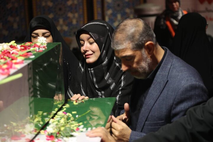 تصاویر/ وداع مردم تهران با پیکر مطهر ۱۰۰ شهید گمنام