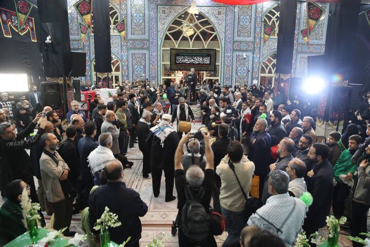 تصاویر/ وداع مردم تهران با پیکر مطهر ۱۰۰ شهید گمنام