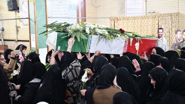 تصاویر/ ویژه برنامه خیمه مادری و  مراسم وداع با شهید گمنام در ماکو