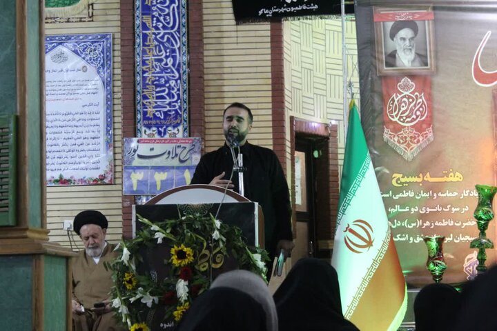 تصاویر/ ویژه برنامه خیمه مادری و  مراسم وداع با شهید گمنام در ماکو