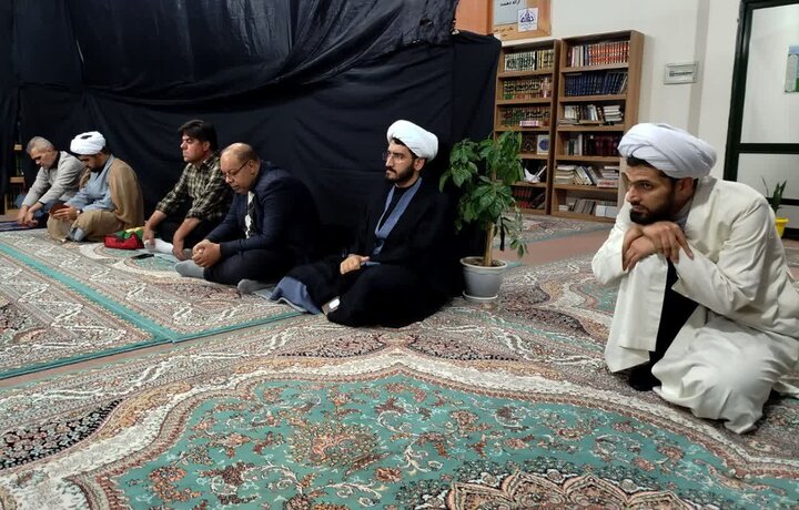 تصاویر/ عزاداری ایام فاطمیه در مدرسه علمیه نقده