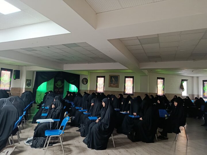 تصاویر/ عزاداری ایام شهادت حضرت فاطمه زهرا(سلام‌الله علیها)، در مدرسه علمیه الزهرا (س) ارومیه