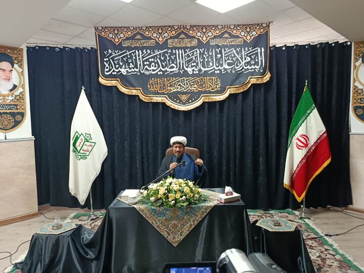 تصاویر/ عزاداری ایام شهادت حضرت فاطمه زهرا(سلام‌الله علیها)، در مدرسه علمیه الزهرا (س) ارومیه