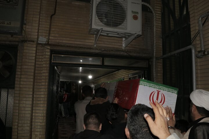 تصاویر/ تشییع پیکر شهید گمنام در مسجد یازهرا (س) ارومیه