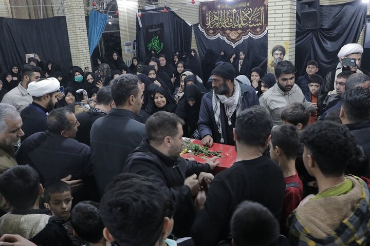 تصاویر/ تشییع پیکر شهید گمنام در مسجد یازهرا (س) ارومیه